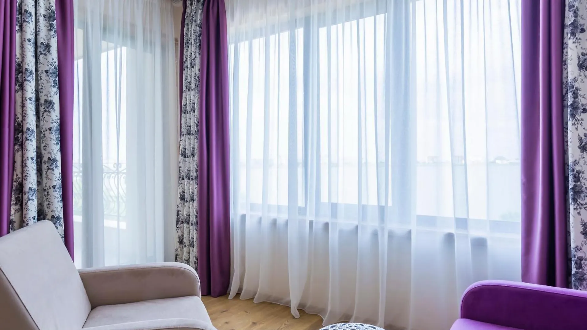 Gardenia Beach Palace Aparthotel 帕莫瑞 3*,  保加利亚