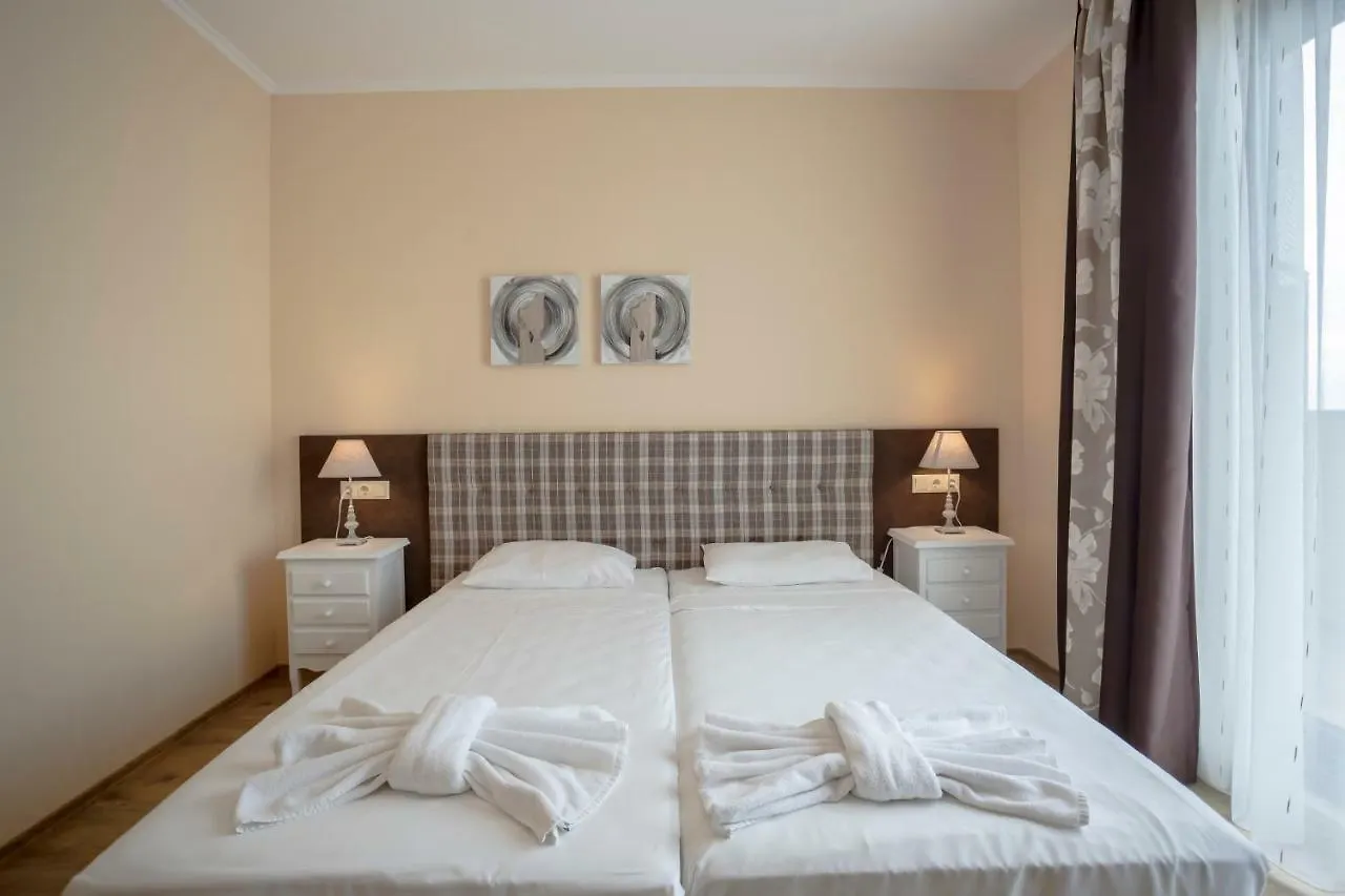 Gardenia Beach Palace Aparthotel 帕莫瑞 3*,  保加利亚
